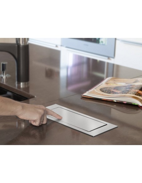 EVOline Backflip White Glass Kitchen UK Sockets C USB Charger 1592 7101 9600