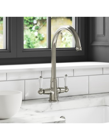 Clearwater Elegance Handspray Brushed Kitchen Tap + Pull Out WRAS ELR20BN