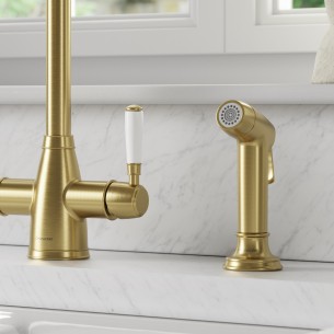 Clearwater Elegance Handspray Brass Brushed Kitchen Tap + Pull Out ELB20BB 2