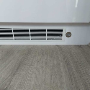 Fridge Ventilation Grill White 400 x 86mm RAL9010 160cm2 Fixings 57523627 2