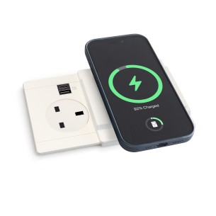 EVOline Circle80 Slide DisQ UK Worktop Socket Wireless USB Charger A+C C80S.Q19423.2