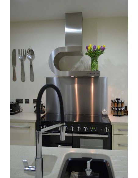 Cream & Cappuccino Gloss Kitchen. Spilsby, Lincolnshire
